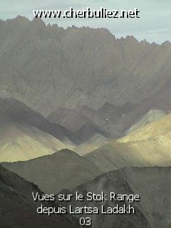légende: Vues sur le Stok Range depuis Lartsa Ladakh 03
qualityCode=raw
sizeCode=half

Données de l'image originale:
Taille originale: 162022 bytes
Temps d'exposition: 1/215 s
Diaph: f/400/100
Heure de prise de vue: 2002:06:24 17:06:01
Flash: non
Focale: 212/10 mm
